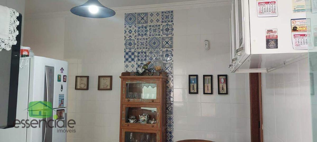 Casa, Tirol, 3 Quartos, 1 Vaga