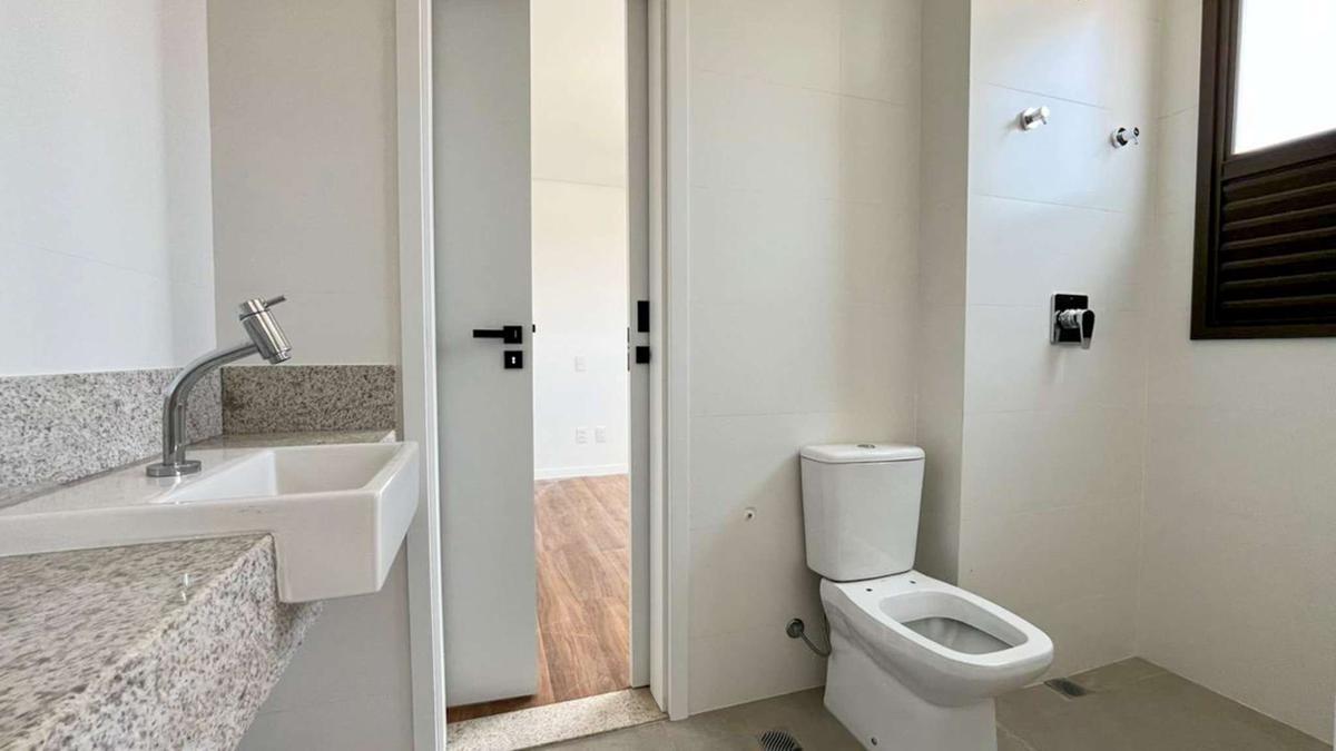 Cobertura, Prado, 3 Quartos, 2 Vagas, 2 Suítes