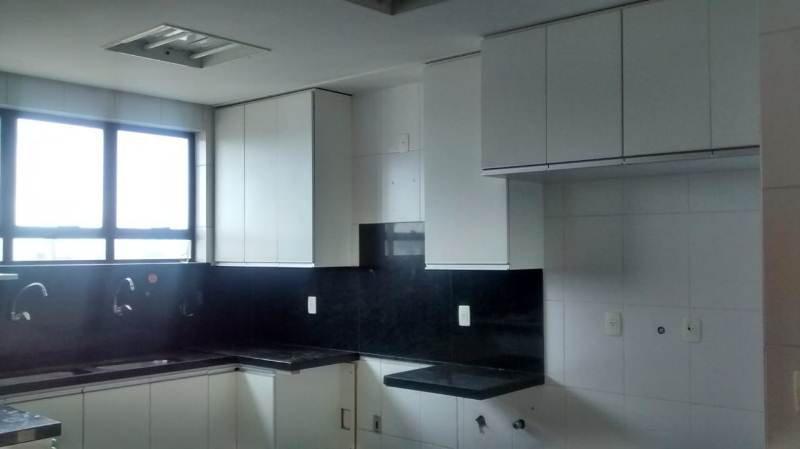 Apartamento, Cidade Nova, 4 Quartos, 4 Vagas, 2 Suítes