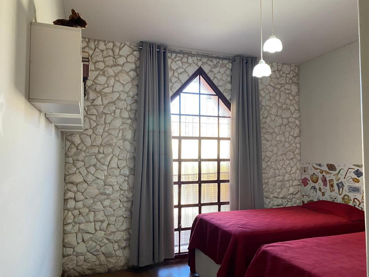Casa, São Cristóvão, 3 Quartos, 2 Vagas, 1 Suíte