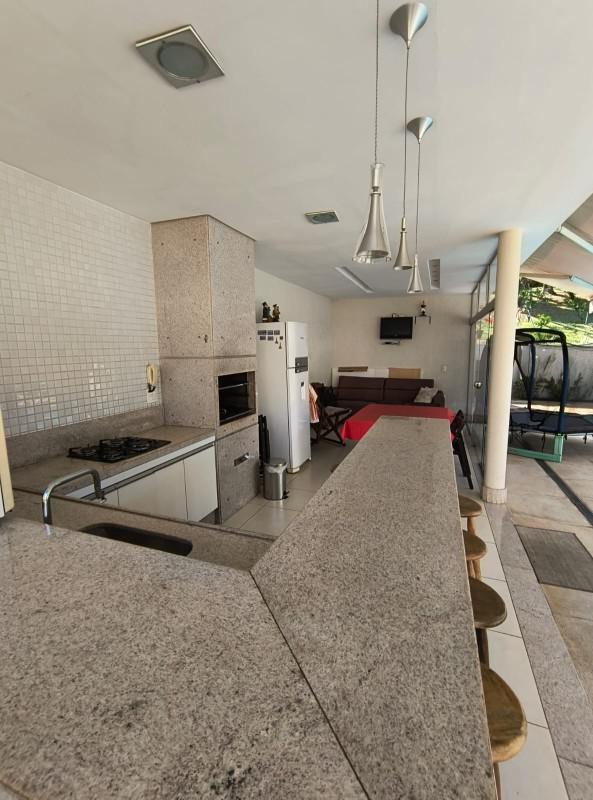 Casa, Tirol, 5 Quartos, 8 Vagas, 1 Suíte