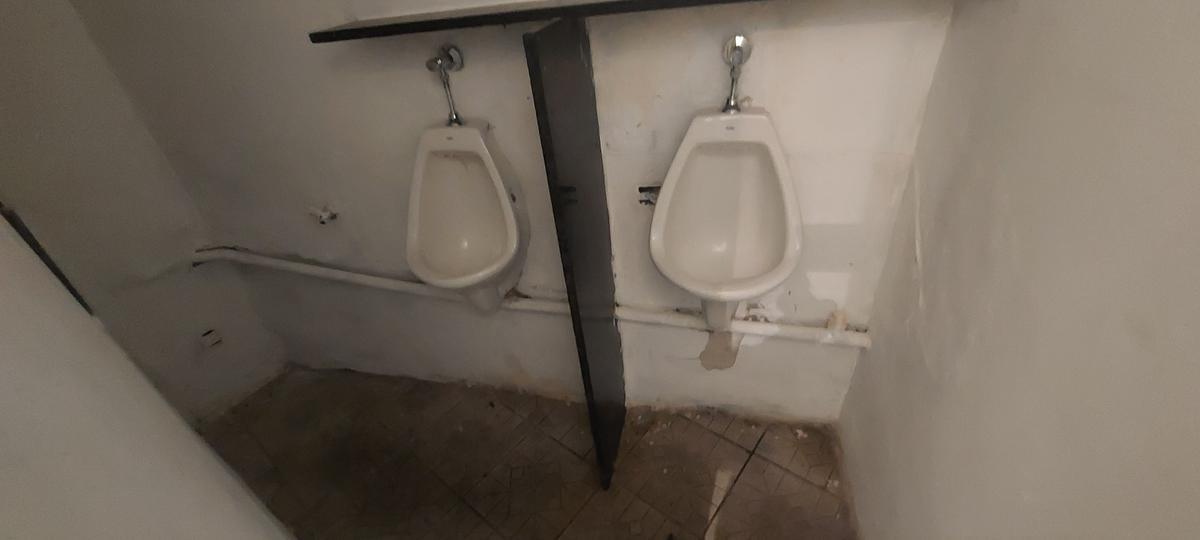 Andar, Savassi, 0 Quarto, 0 Vaga