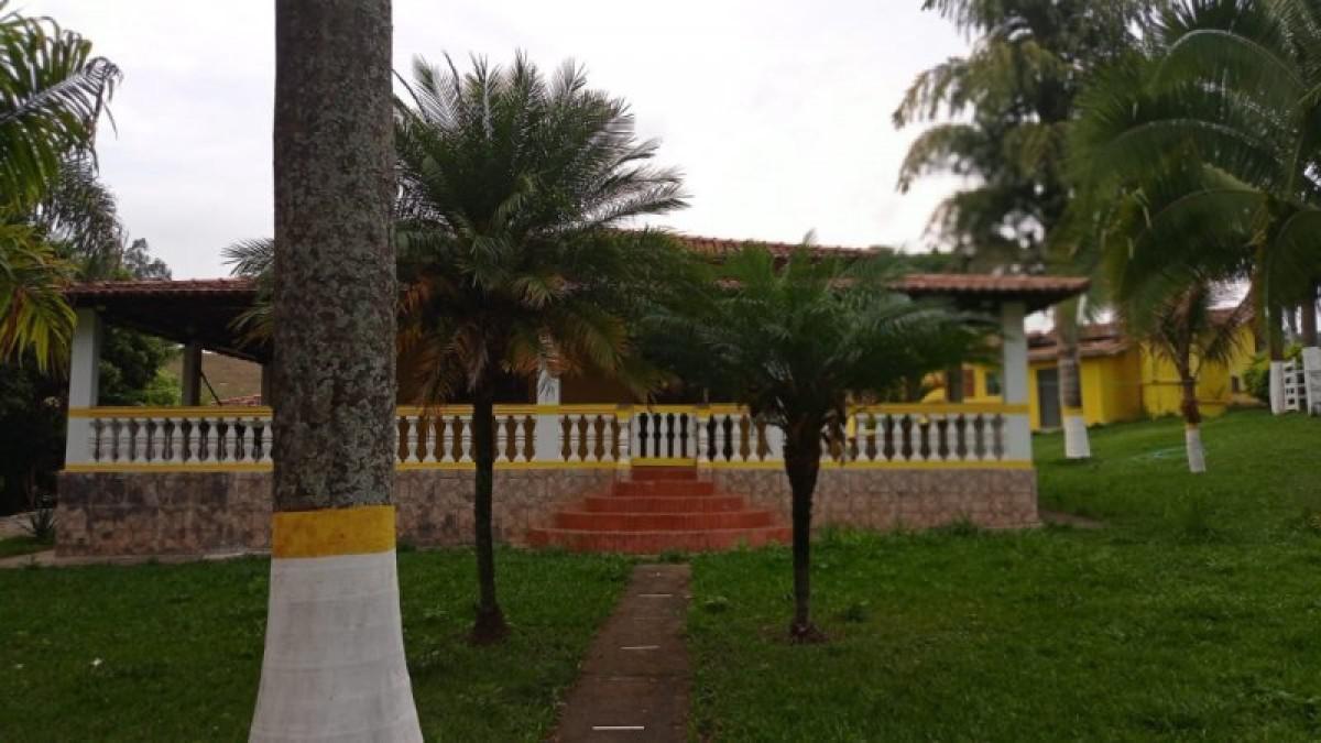 Fazenda, Centro, 6 Quartos, 3 Vagas