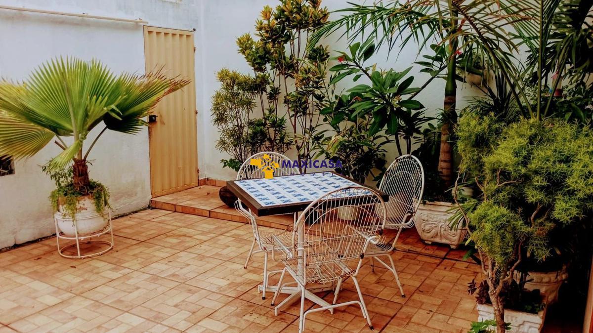 Casa, Santa Amélia, 2 Quartos, 3 Vagas