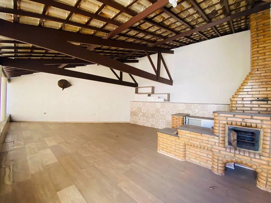 Casa, Jardim Riacho das Pedras, 3 Quartos, 4 Vagas, 2 Suítes