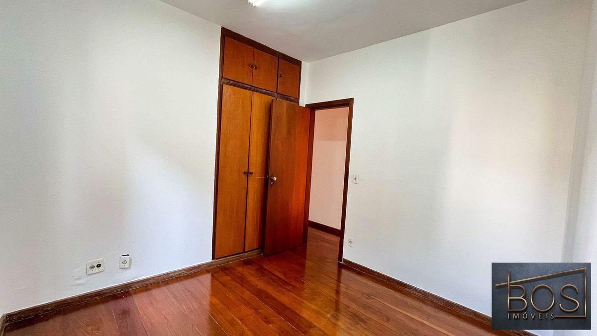 Apartamento, Coração de Jesus, 4 Quartos, 2 Vagas, 1 Suíte