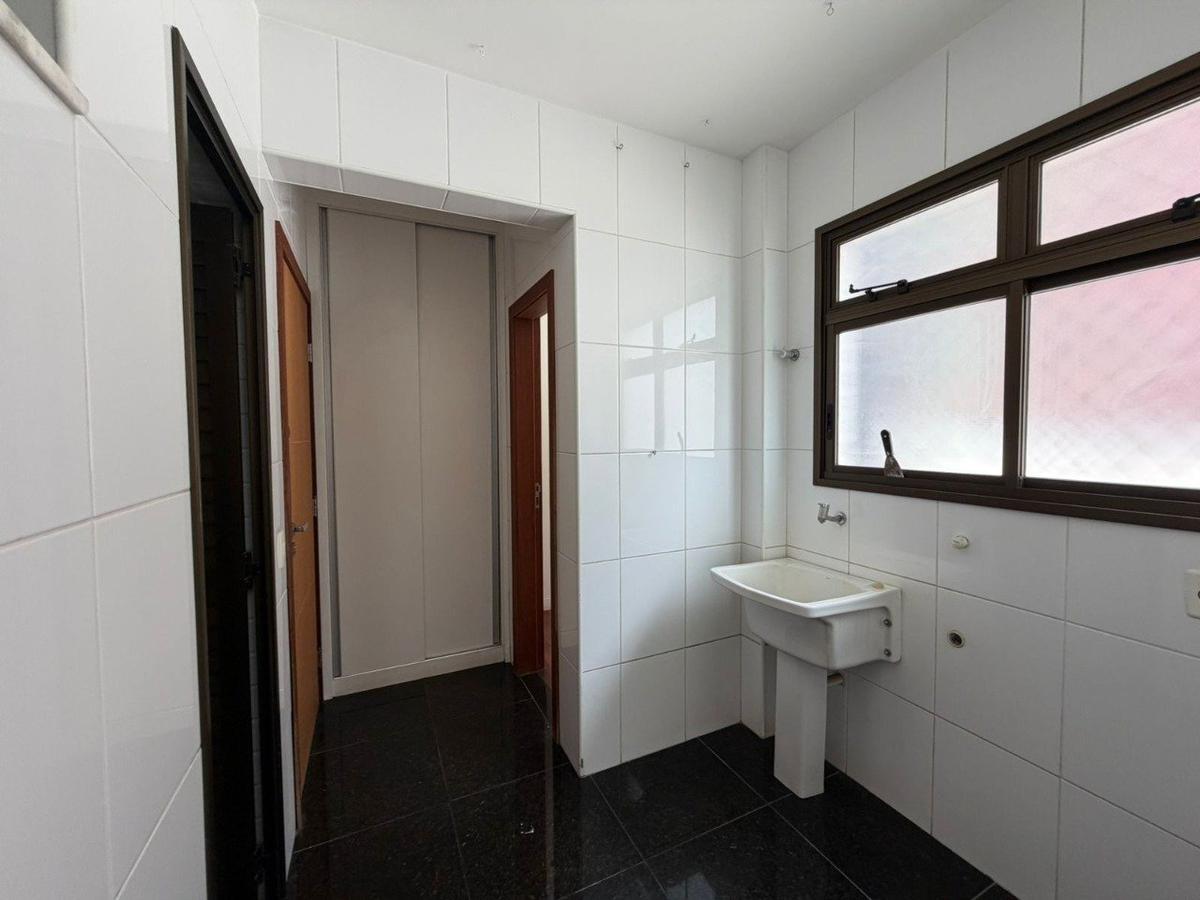 Apartamento, Buritis, 4 Quartos, 3 Vagas, 1 Suíte