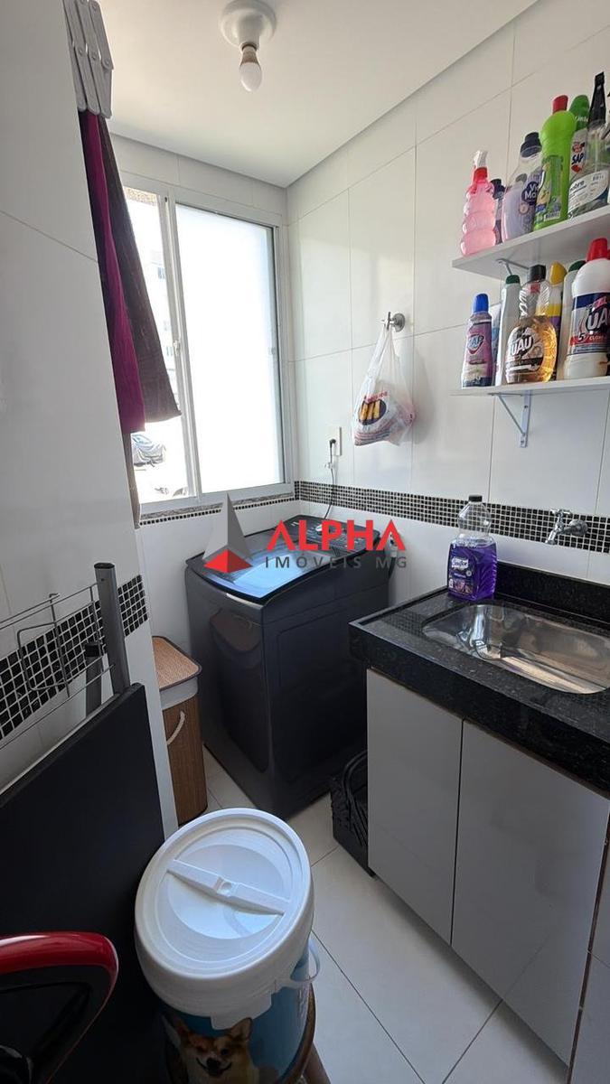 Apartamento, Miramar (barreiro), 2 Quartos, 1 Vaga