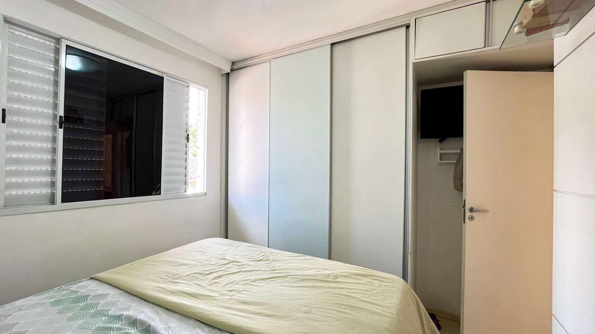 Casa, Buritis, 4 Quartos, 2 Vagas, 1 Suíte