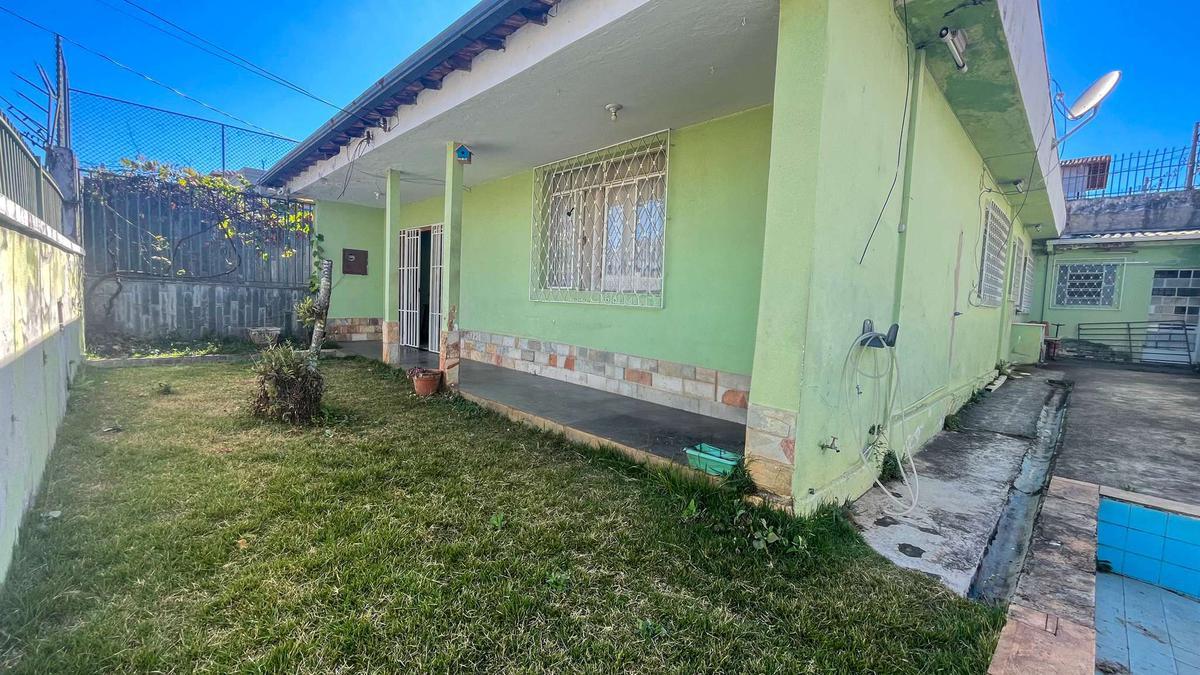 Casa, Nova Granada, 3 Quartos, 2 Vagas, 1 Suíte