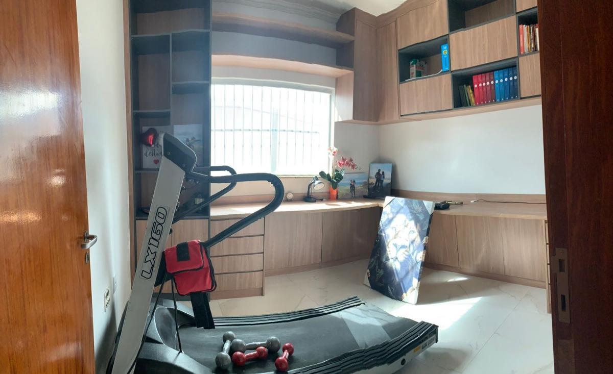 Casa, Parque Xangri-lá, 3 Quartos, 5 Vagas, 1 Suíte