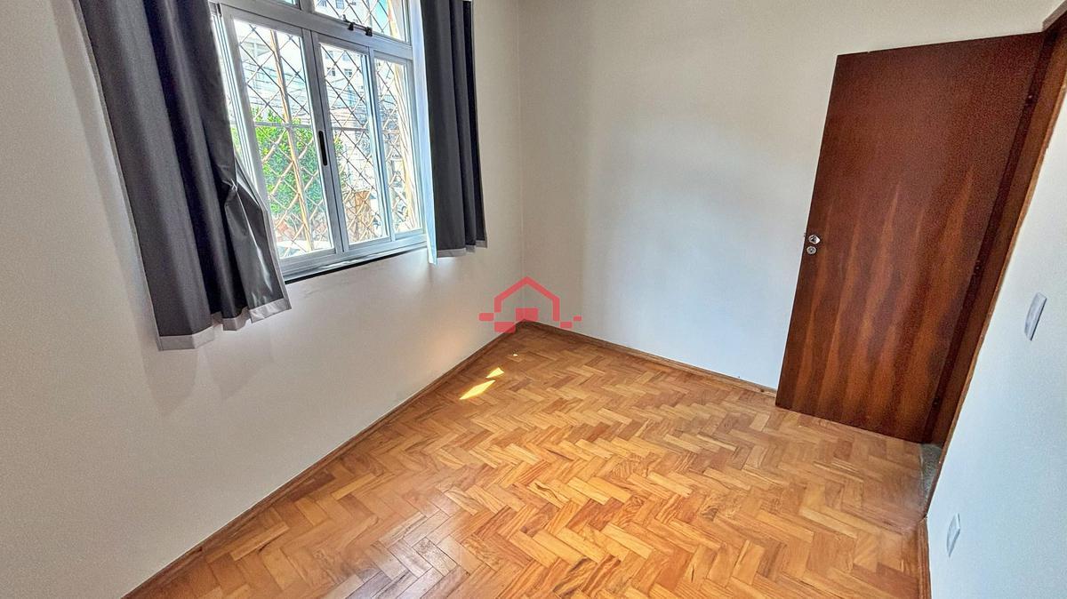 Apartamento, Carlos Prates, 2 Quartos, 1 Vaga