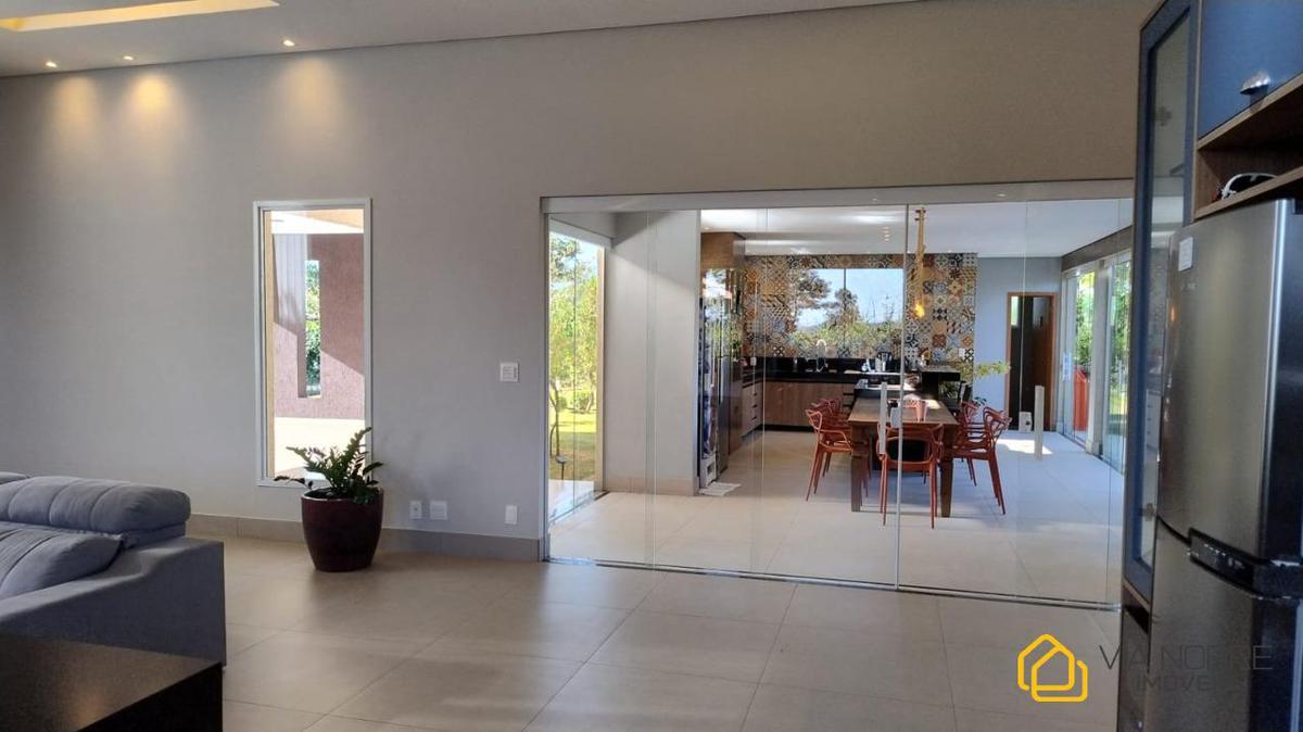 Casa em Condomínio, Casa Branca, 5 Quartos, 4 Vagas, 4 Suítes