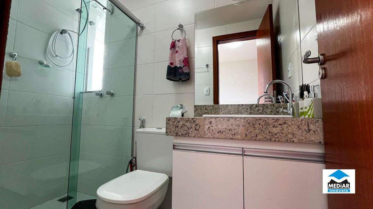 Casa, Santa Efigênia, 3 Quartos, 2 Vagas, 2 Suítes