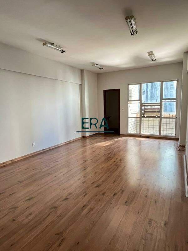 Sala, Santo Agostinho, 0 Quarto, 1 Vaga