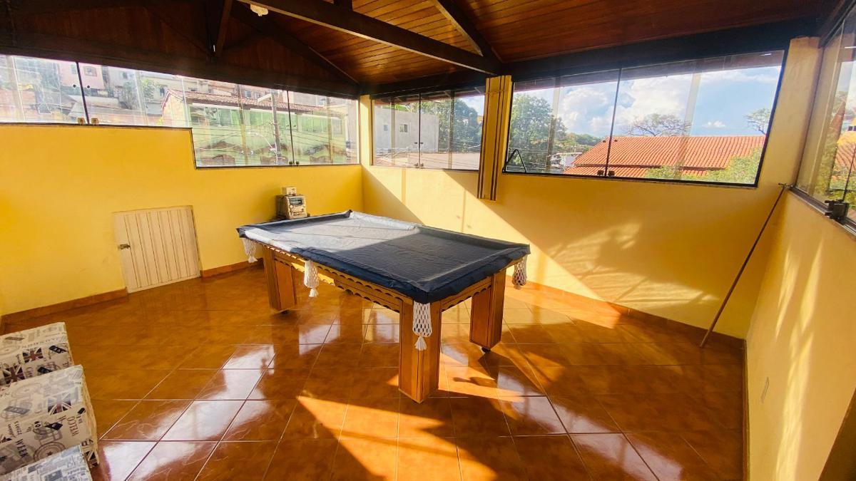 Casa, Santa Maria, 4 Quartos, 6 Vagas, 3 Suítes