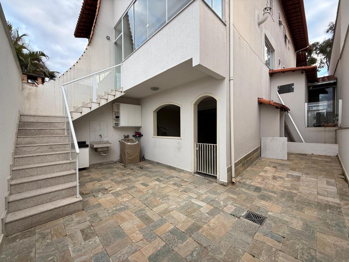 Casa, Santa Amélia, 3 Quartos, 4 Vagas, 1 Suíte