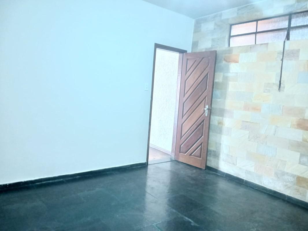Casa, Campo Alegre, 3 Quartos, 3 Vagas, 1 Suíte