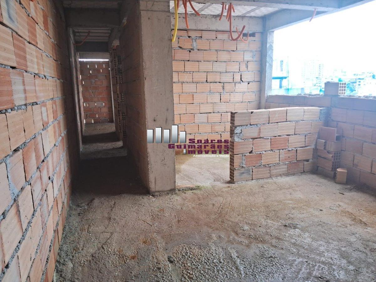 Apartamento, Sagrada Família, 2 Quartos, 1 Vaga