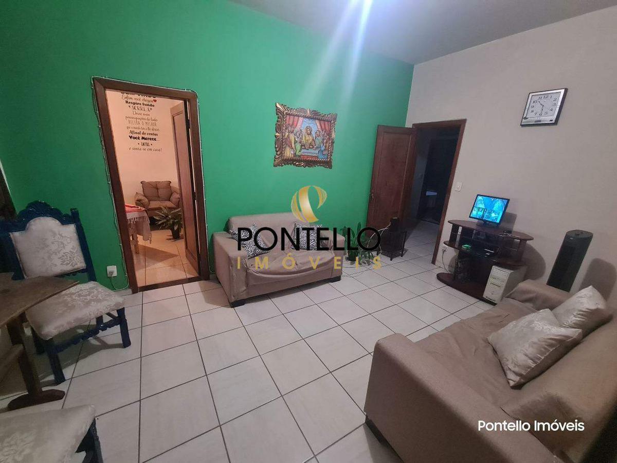 Casa, Concórdia, 4 Quartos, 2 Vagas, 1 Suíte