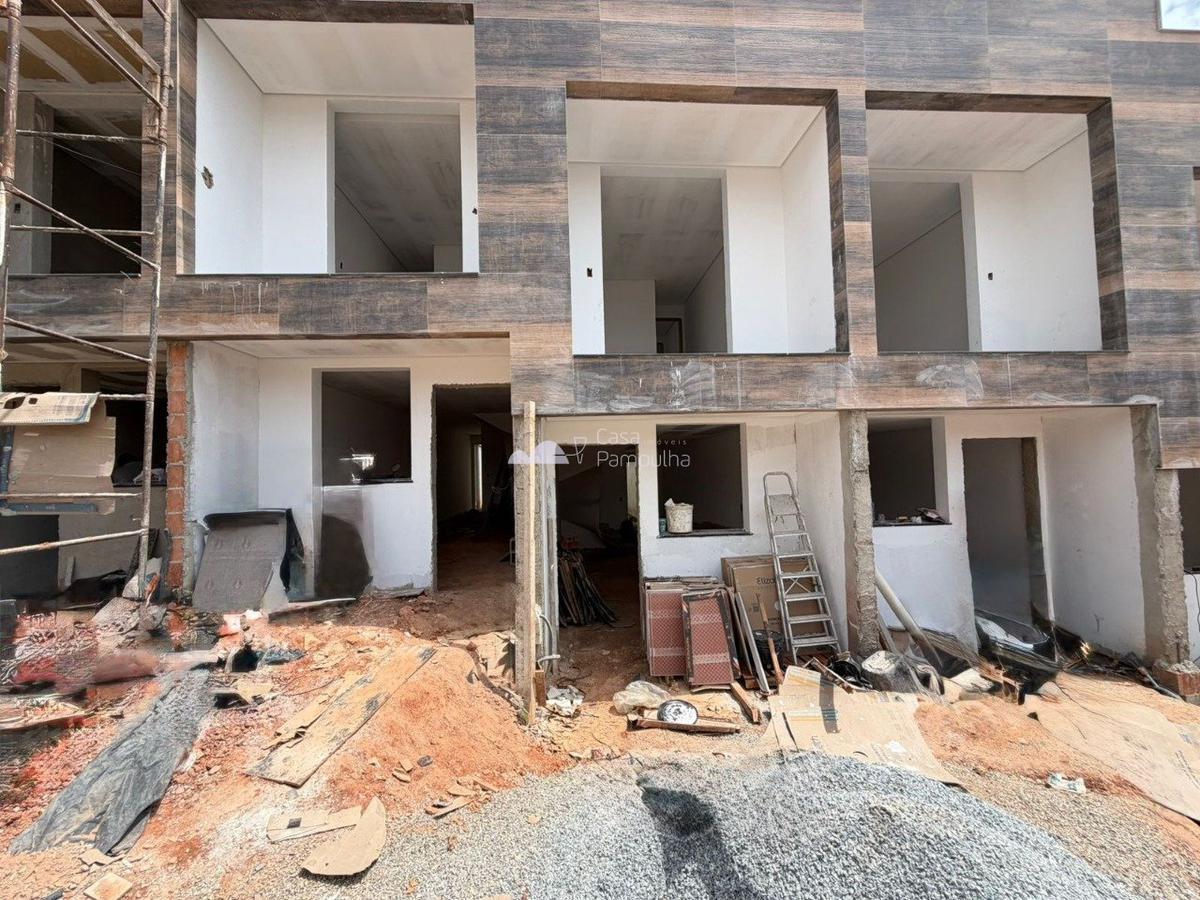 Casa, Copacabana, 2 Quartos, 2 Vagas, 2 Suítes