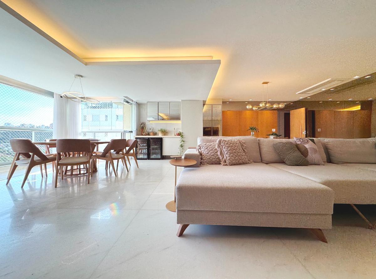 Apartamento, Lourdes, 4 Quartos, 4 Vagas, 2 Suítes