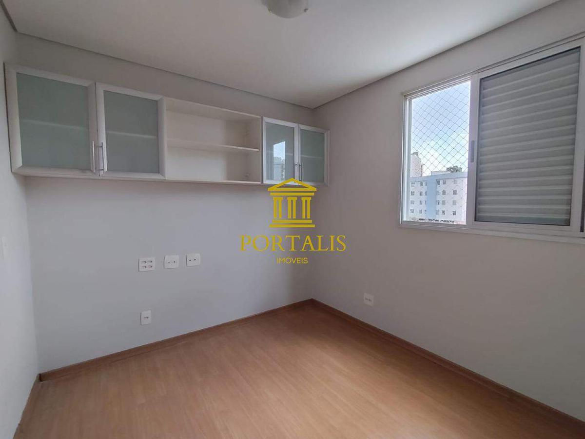 Apartamento, Floresta, 3 Quartos, 1 Vaga, 1 Suíte
