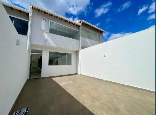 Casa, Rio Branco, 3 Quartos, 2 Vagas, 1 Suíte