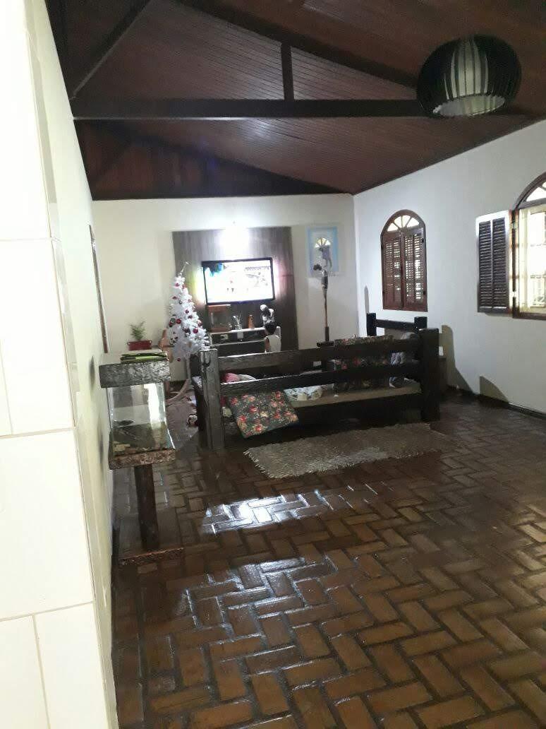 Fazenda, Bandeirinhas, 5 Quartos, 10 Vagas, 1 Suíte