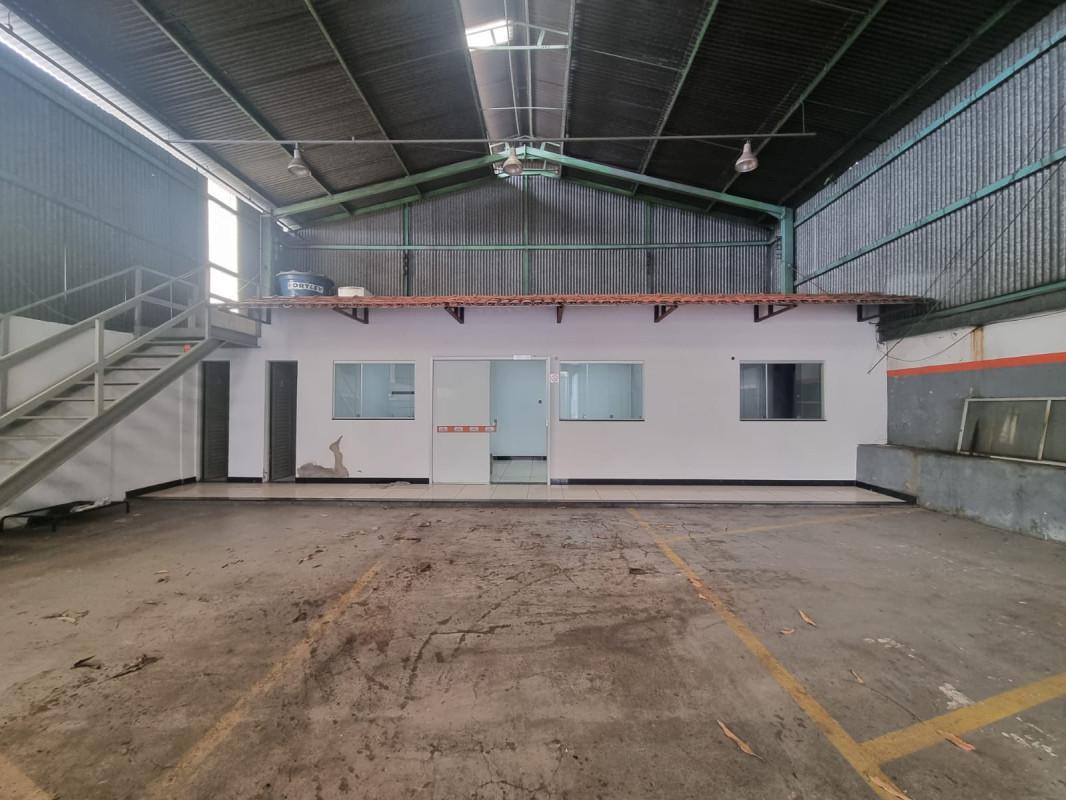 Galpão, Flamengo, 0 Quarto, 10 Vagas