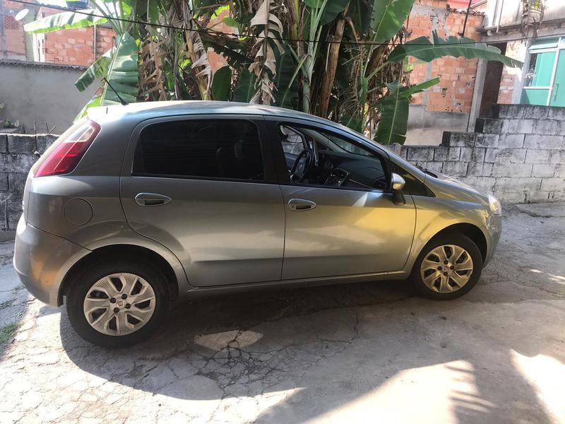 Fiat Punto Essence 1.6 Flex 16v 5p