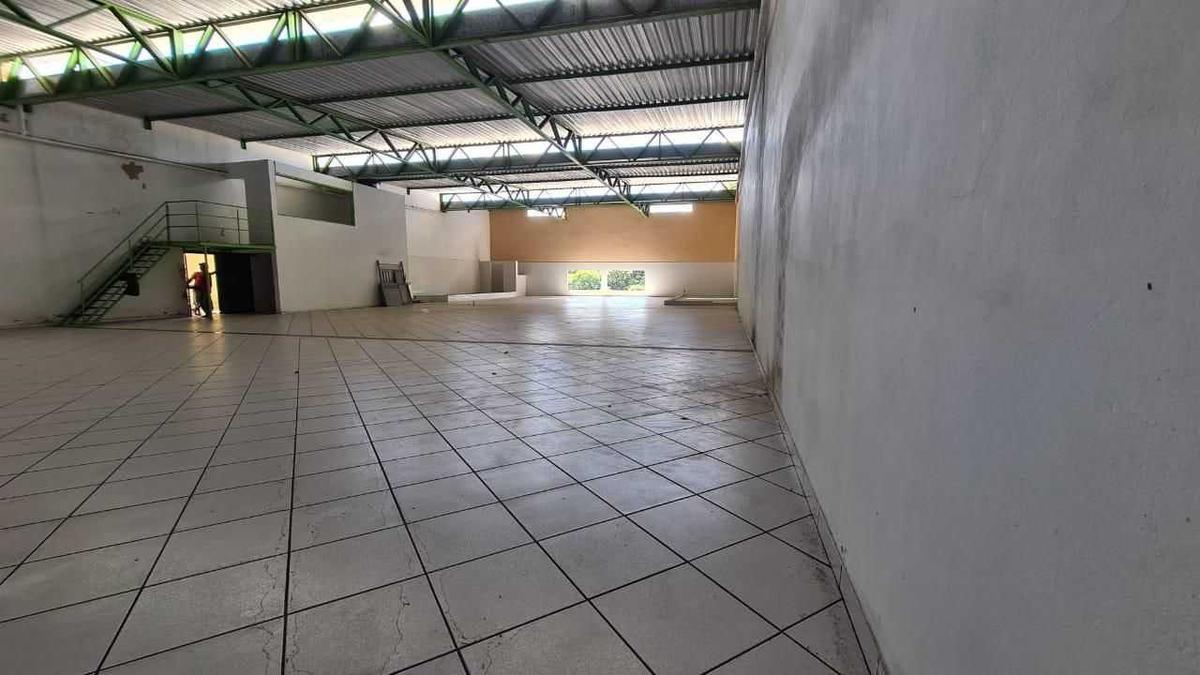 Prédio, Granjas Primavera (justinópolis), 0 Quarto, 20 Vagas