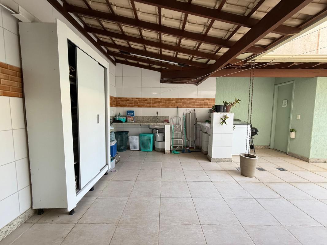 Apartamento, Jaraguá, 4 Quartos, 4 Vagas, 1 Suíte