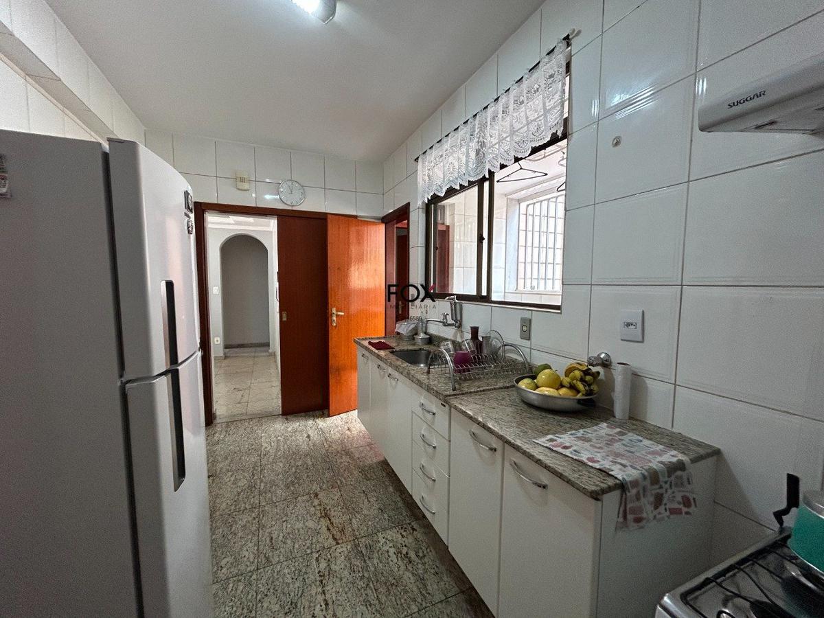 Apartamento, Luxemburgo, 4 Quartos, 3 Vagas, 1 Suíte