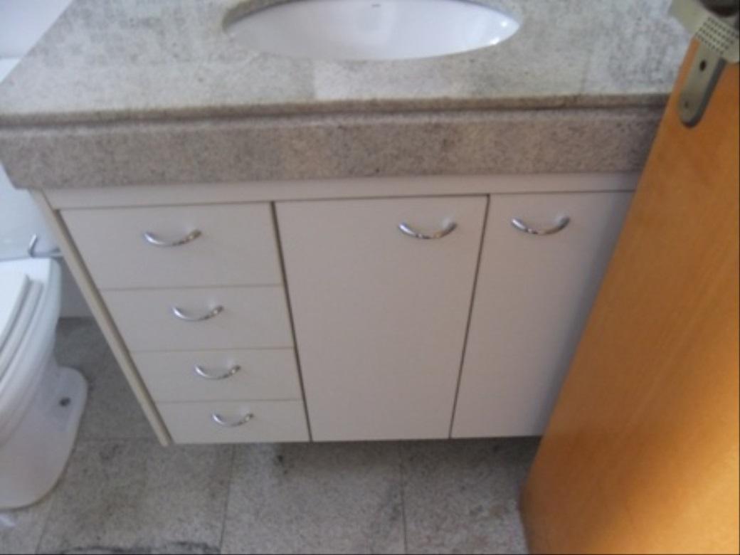 Apartamento, Sagrada Família, 3 Quartos, 3 Vagas, 1 Suíte