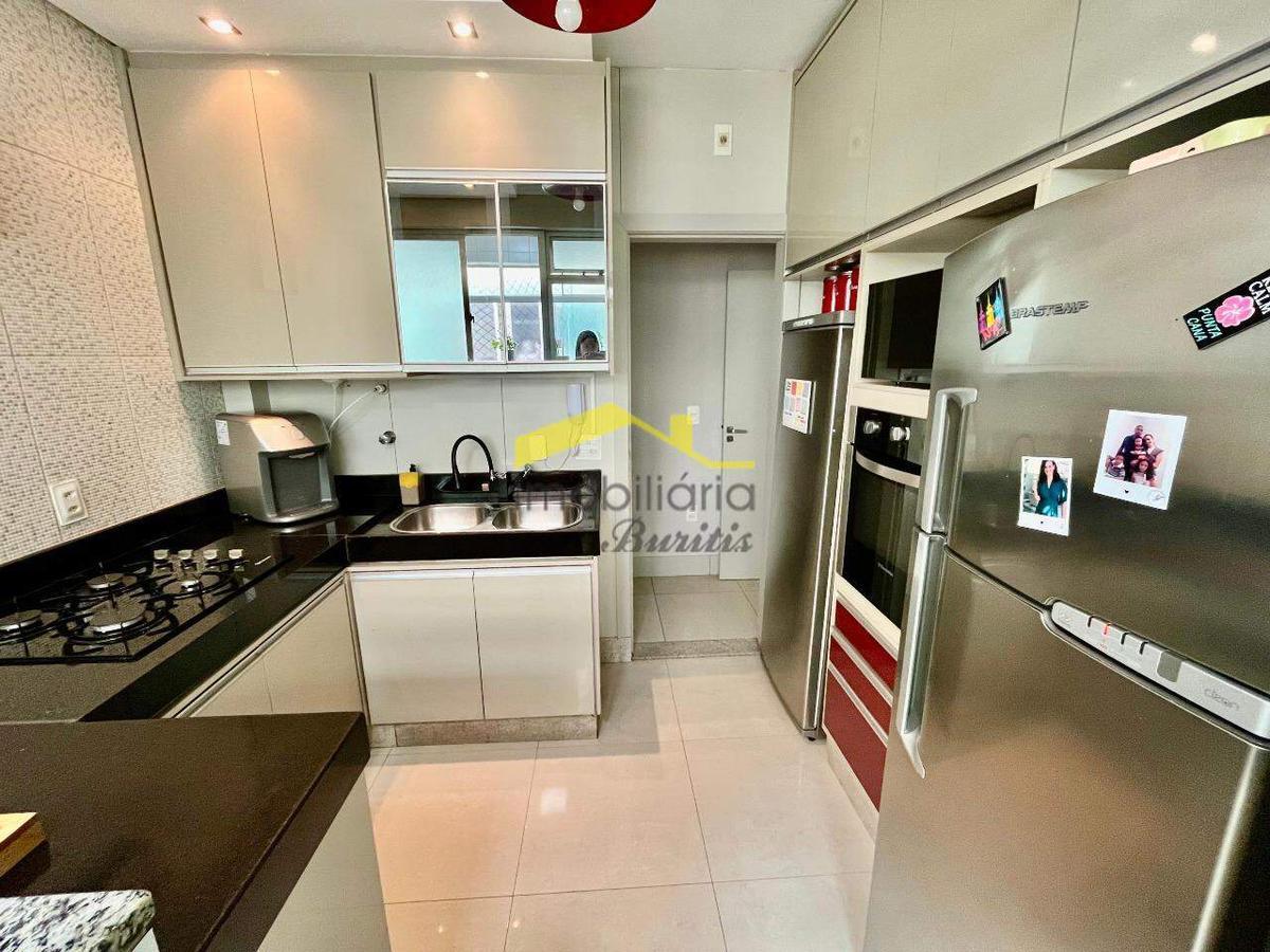 Apartamento, Estoril, 3 Quartos, 1 Vaga, 1 Suíte