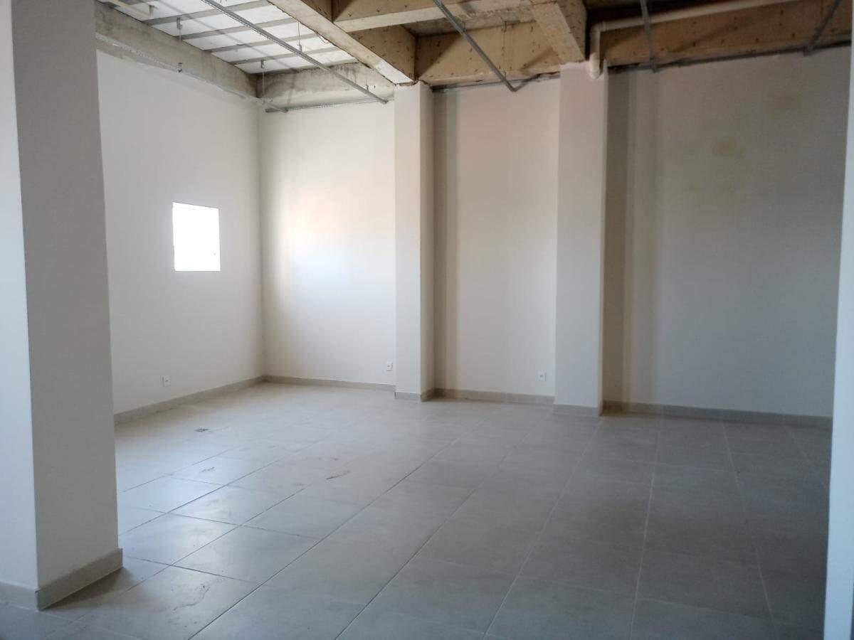 Andar, Colégio Batista, 0 Quarto, 3 Vagas