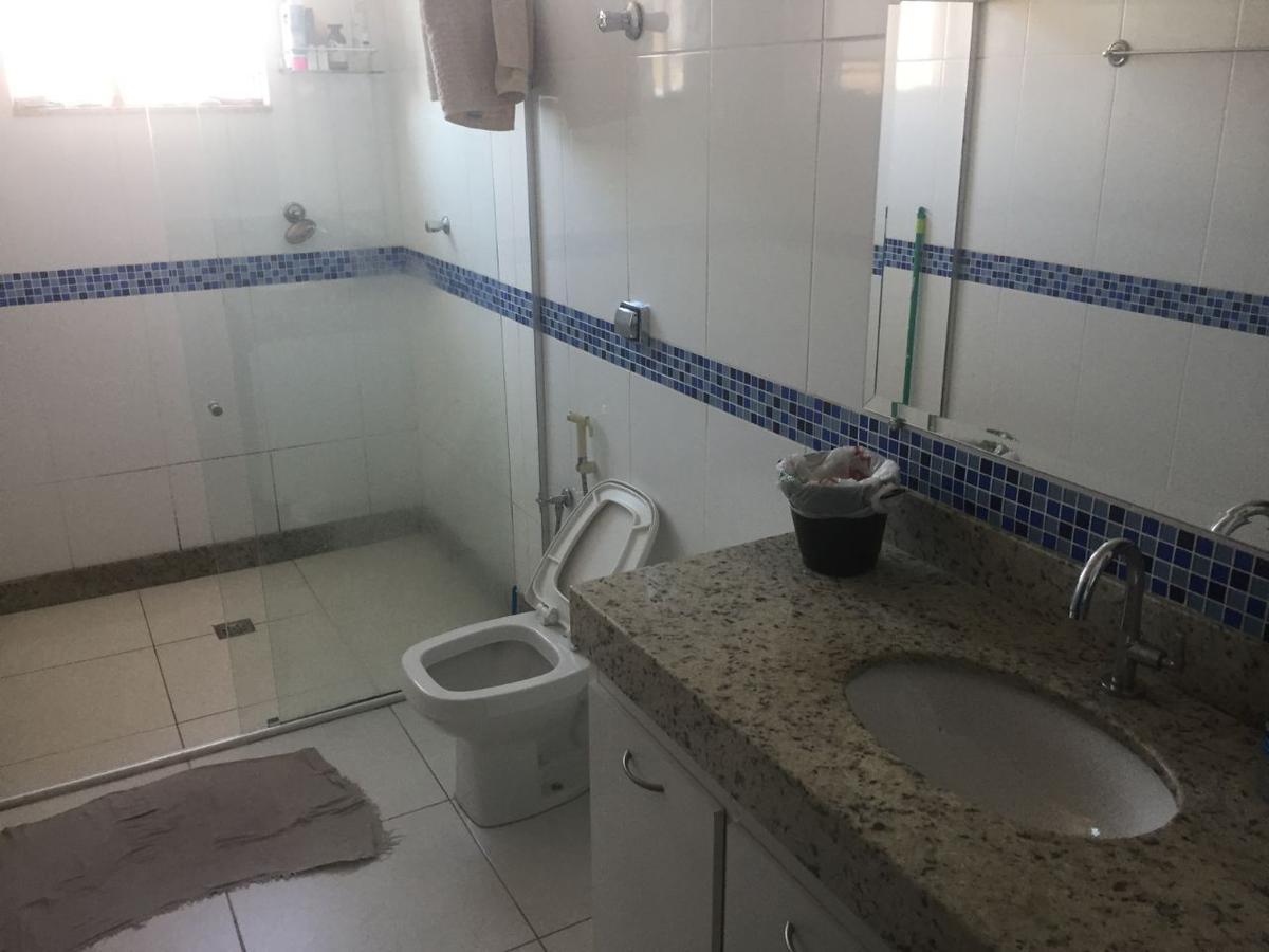 Casa, Coqueiros, 4 Quartos, 7 Vagas, 1 Suíte