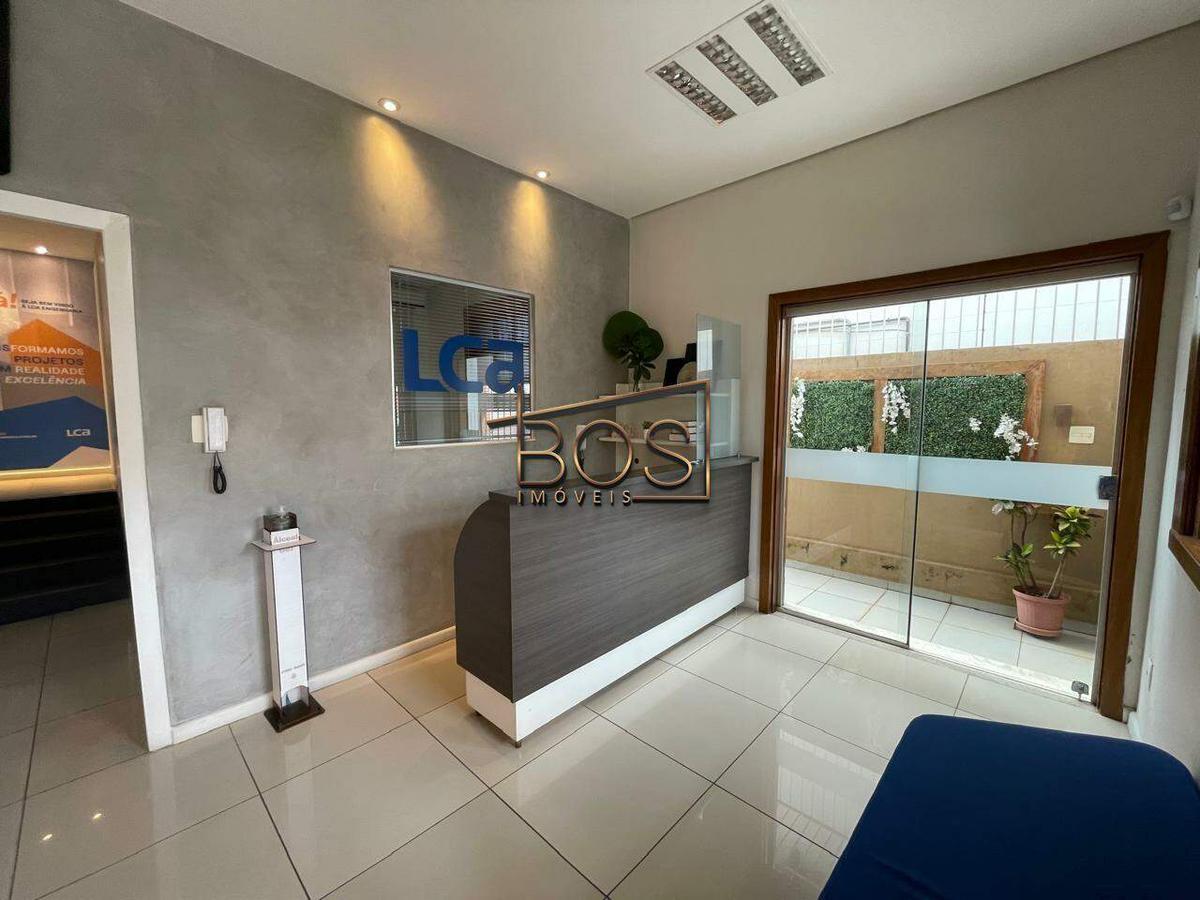 Casa, Vila Paris, 6 Quartos, 4 Vagas