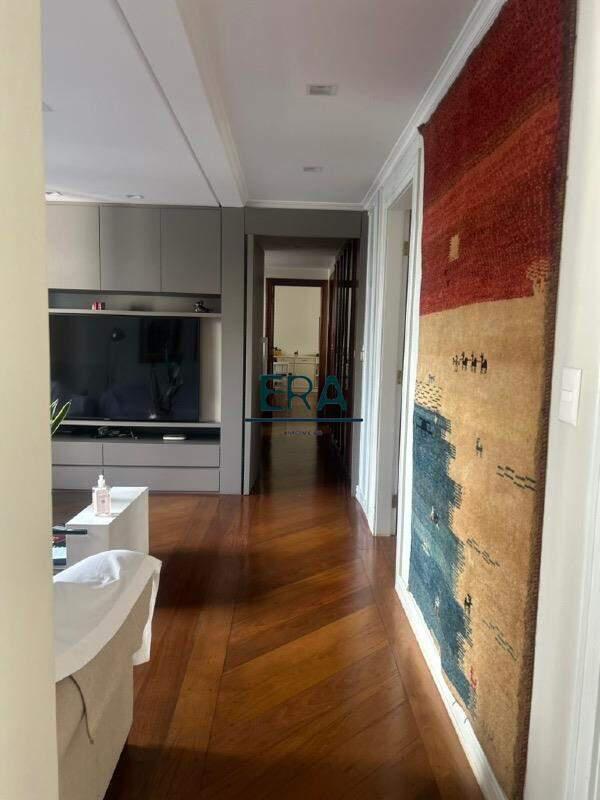 Apartamento, Funcionários, 4 Quartos, 4 Vagas, 3 Suítes