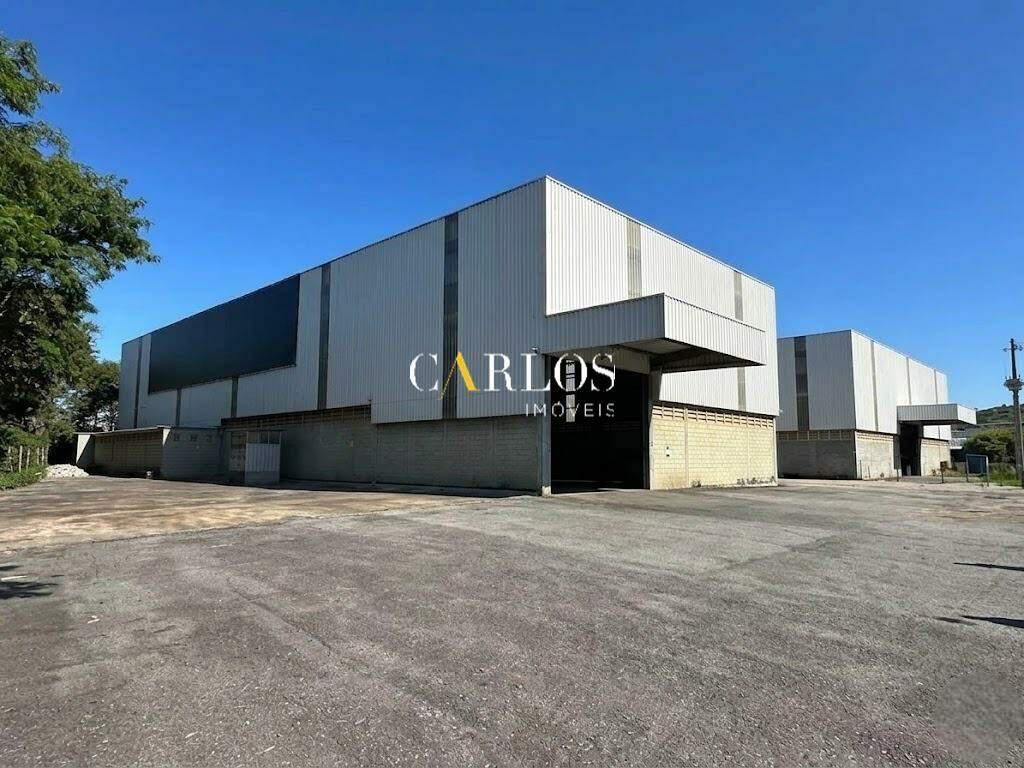 Galpão, Centro