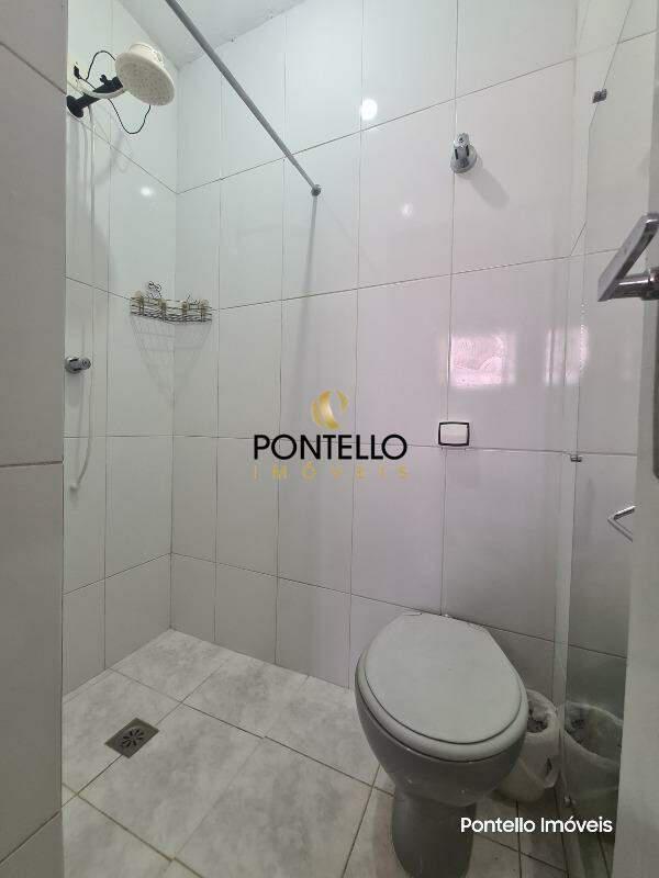 Casa, Santa Efigênia, 3 Quartos, 4 Vagas, 1 Suíte