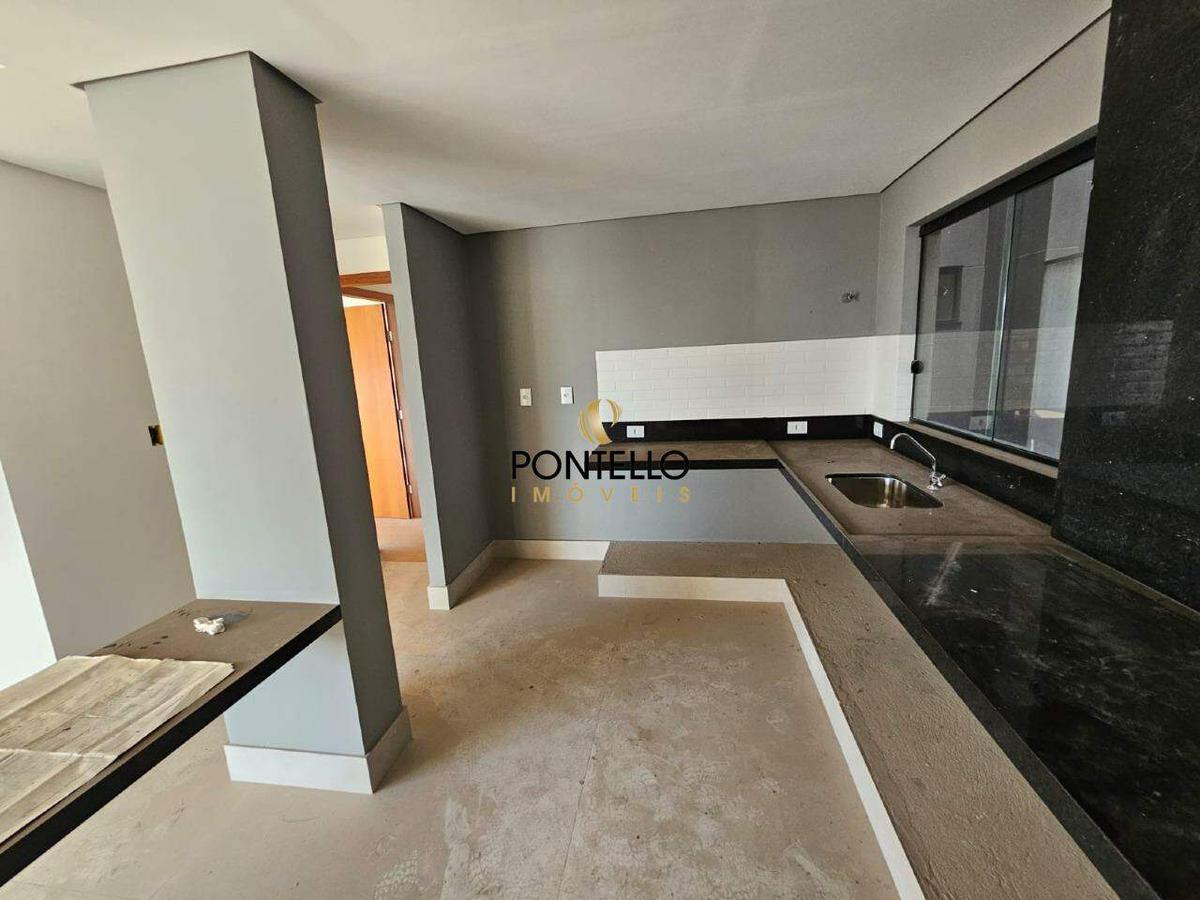 Apartamento, Santa Helena, 4 Quartos, 3 Vagas, 1 Suíte