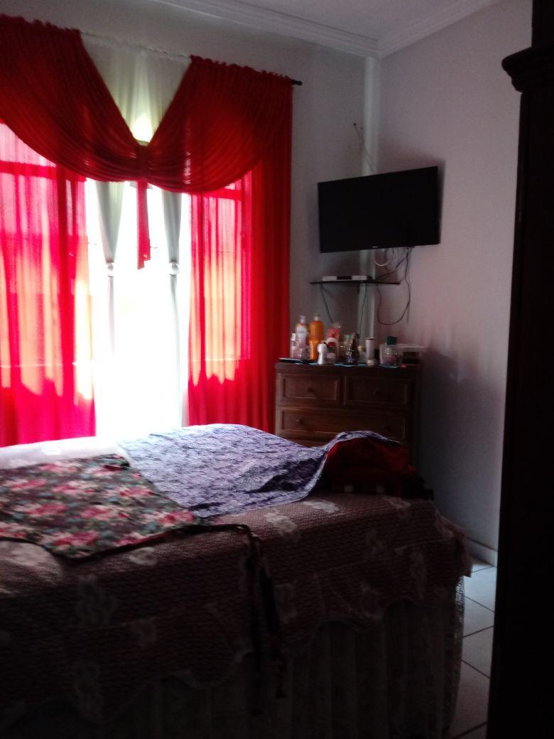 Casa, Floramar, 3 Quartos, 1 Vaga, 1 Suíte