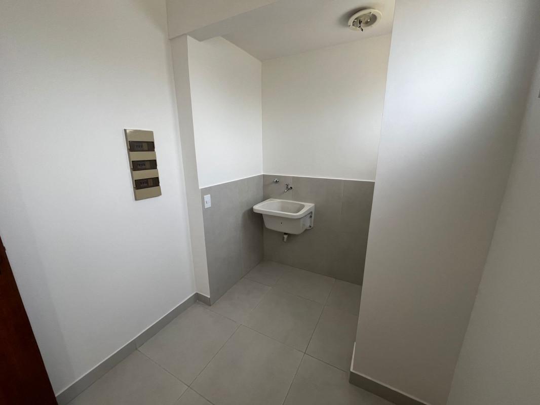 Apartamento, Funcionários, 3 Quartos, 2 Vagas, 1 Suíte