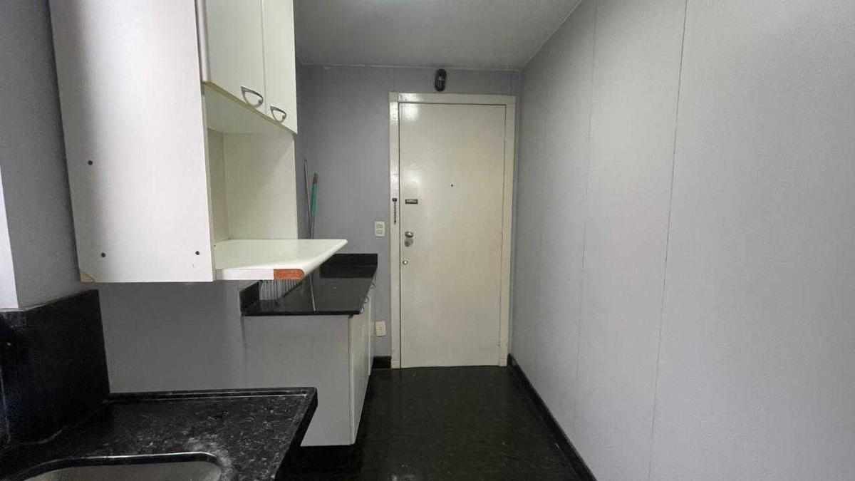 Cobertura, Funcionários, 3 Quartos, 2 Vagas, 1 Suíte