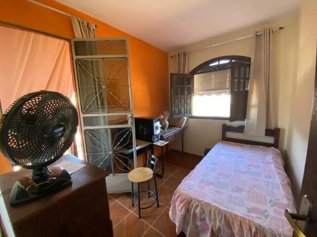 Casa, Teixeira Dias, 4 Quartos, 2 Vagas, 1 Suíte