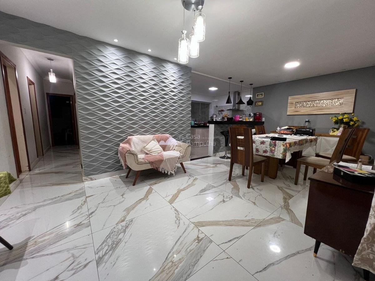 Casa, Itapoã, 4 Quartos, 6 Vagas, 2 Suítes