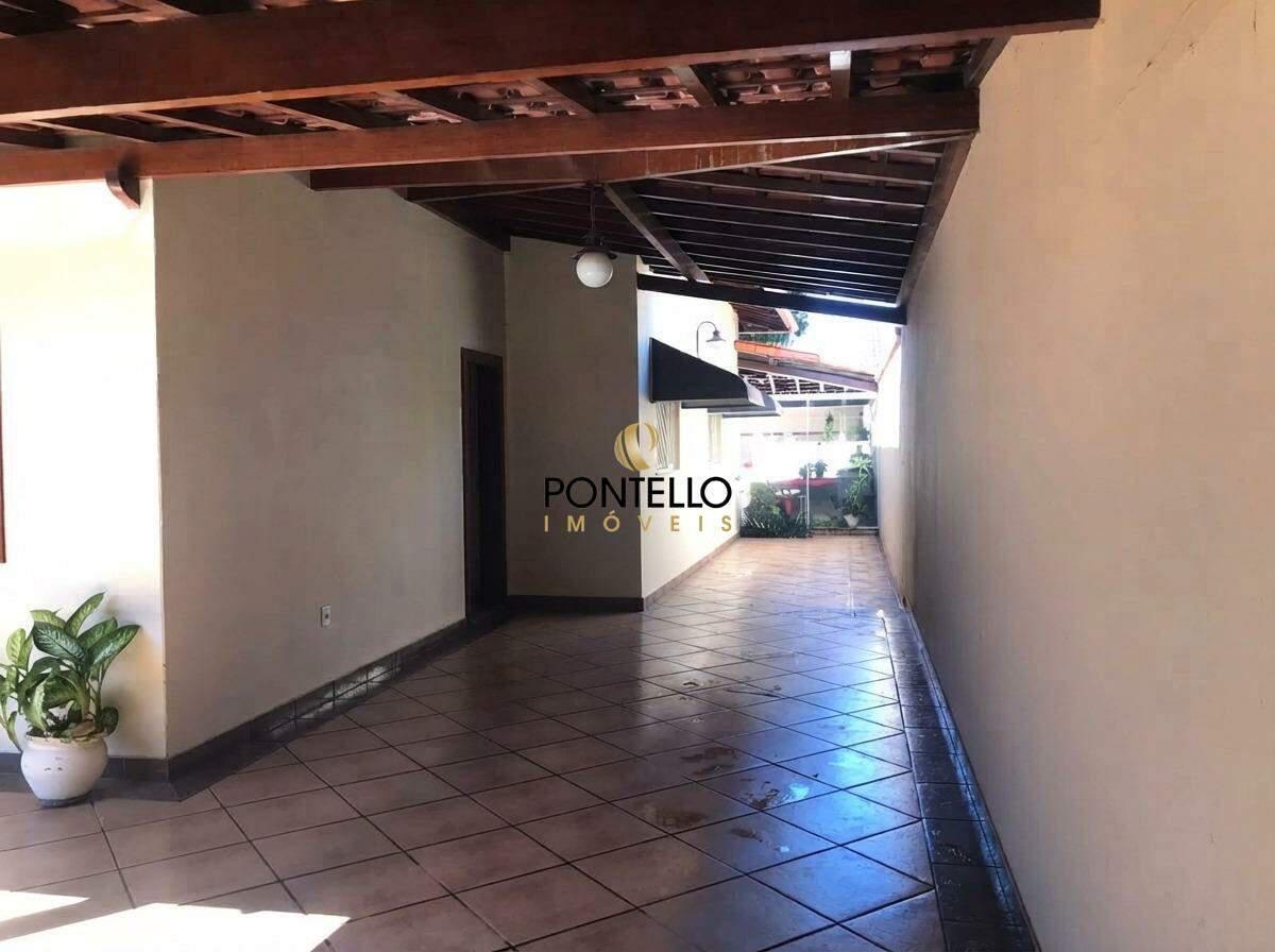 Casa, Jardim Europa, 5 Quartos, 3 Vagas, 1 Suíte