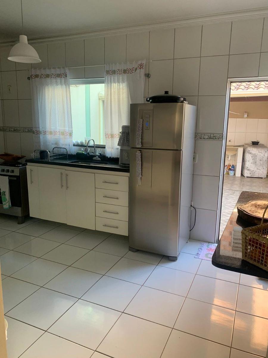 Casa, Tropical, 3 Quartos, 1 Vaga, 1 Suíte